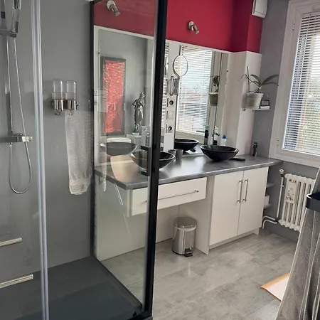 Oda ve Kahvaltı Domus 26 Occidens Duo Montaigu-Vendee